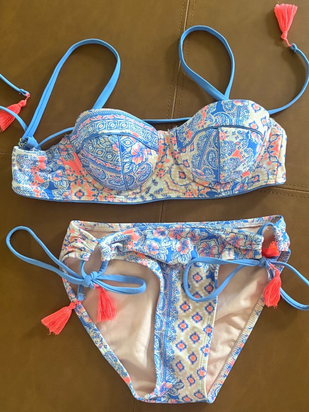 xhilaration target womens bikini size XS top size small bottoms EUC beach swim